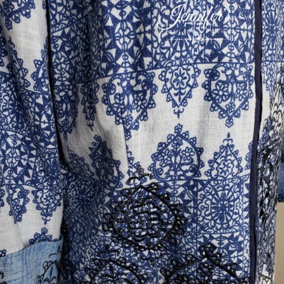 3/$30 Coldwater Creek Blue and Black Embroidered Zipper Jacket - Picture 3 of 11